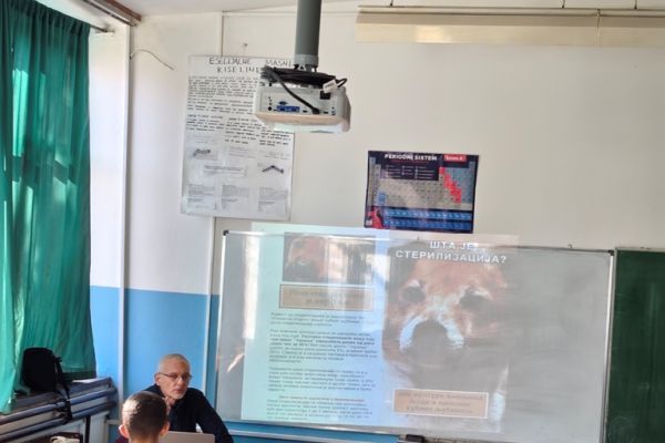 edukacija-zoohigijena-37BF91447-F545-371D-EBC4-230A9116FA45.jpg