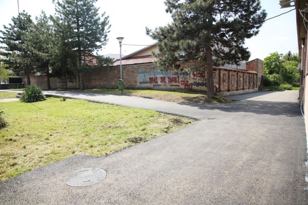 tehnicka-skola-pancevo-115E66C1E0-93FF-03B6-9535-0C8325B66D9F.jpg